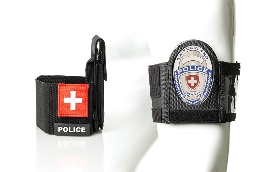 Armbinde mit Badge Remarkable POLIZEI Schweiz