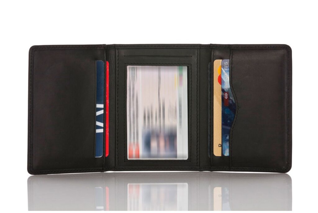 Leather wallet Basic 02.jpg