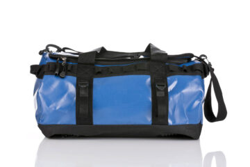 Carry & travel bags
