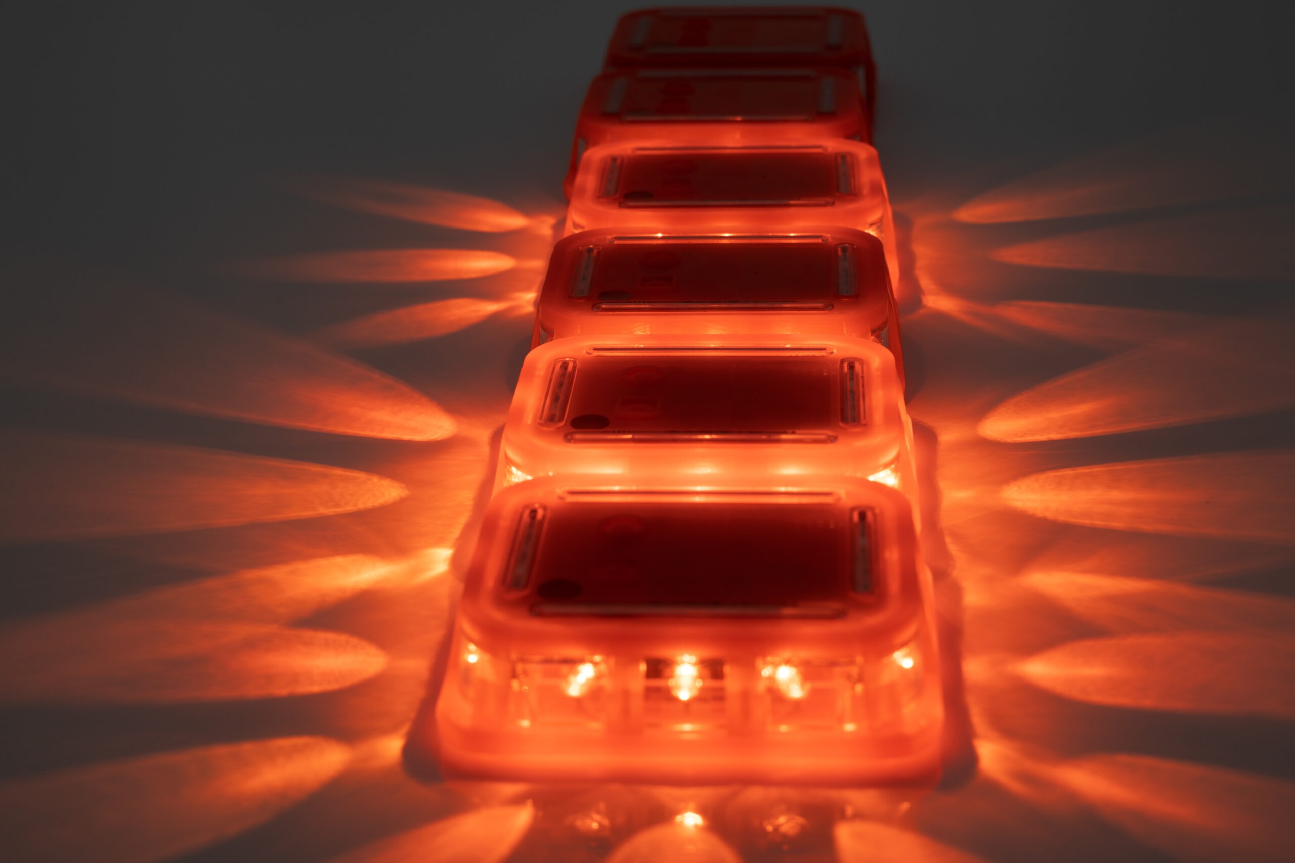 LED Warnleuchten-Koffer aufladbar mit 6 Warnleuchten mit Synchron Funktion