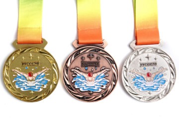 Medaglia d'oro, di bronzo e d'argento "Swimming"