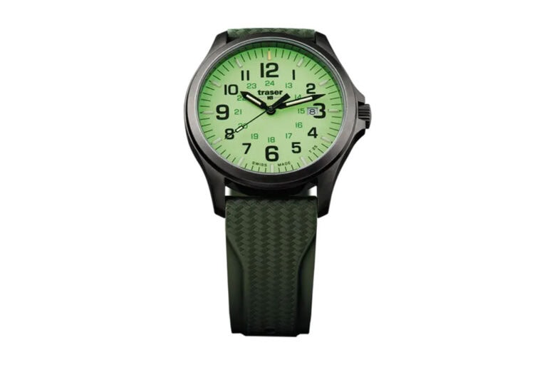 Traser P67 Officer Pro GunMetal Lime - 107424 P67 Lime Metal Badge