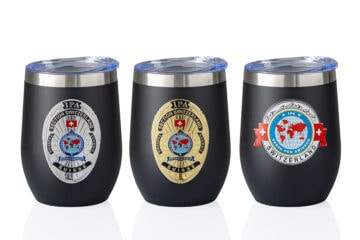 Thermobicchiere sottovuoto 350 ml in acciaio inox di alta qualità con coperchio.