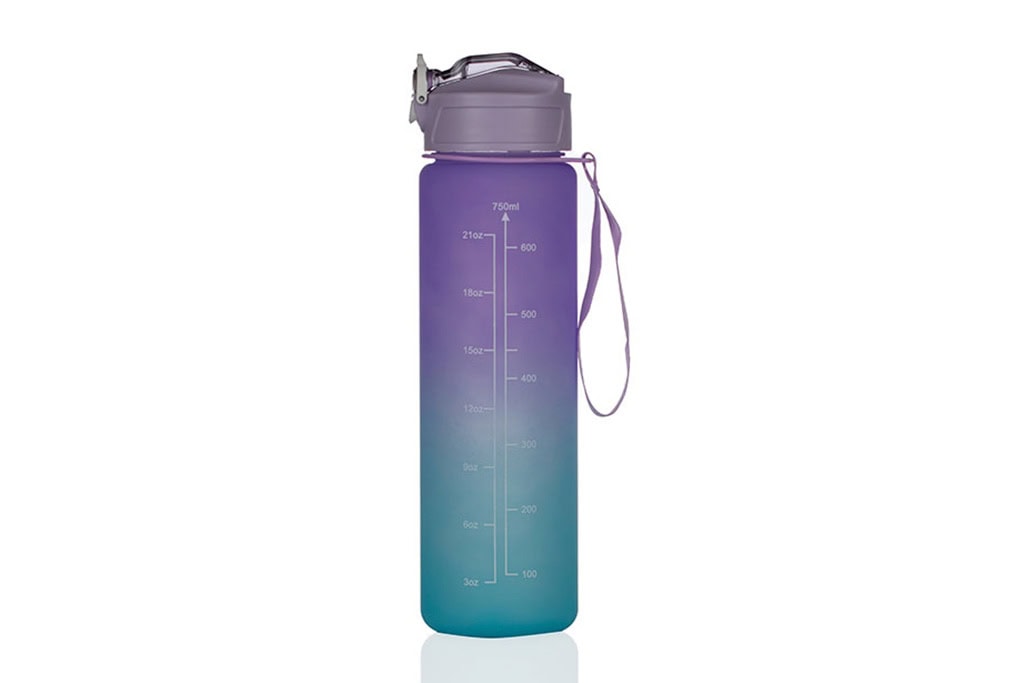 Trinkflasche 750 ML mit auslaufsicherem Verschluss