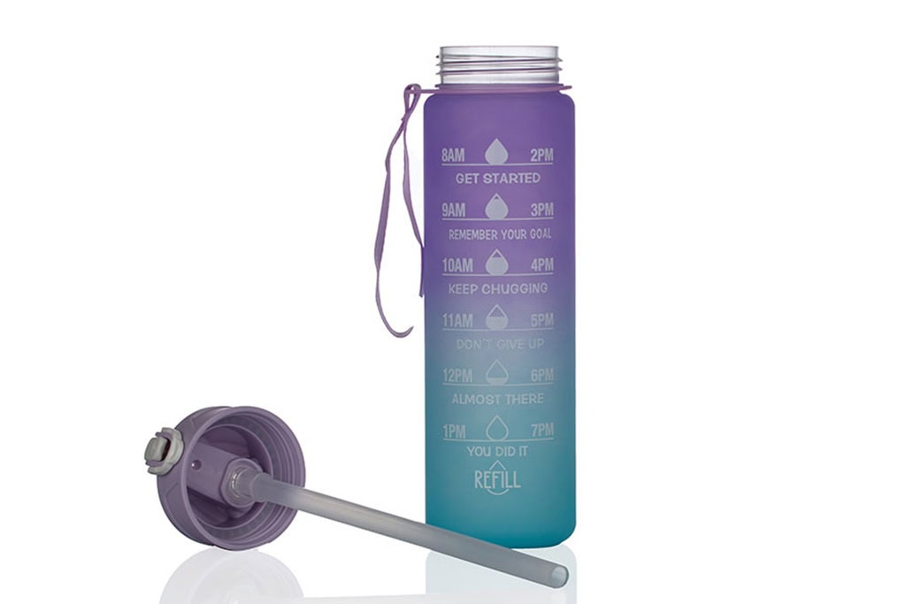 Trinkflasche 750 ML mit auslaufsicherem Verschluss