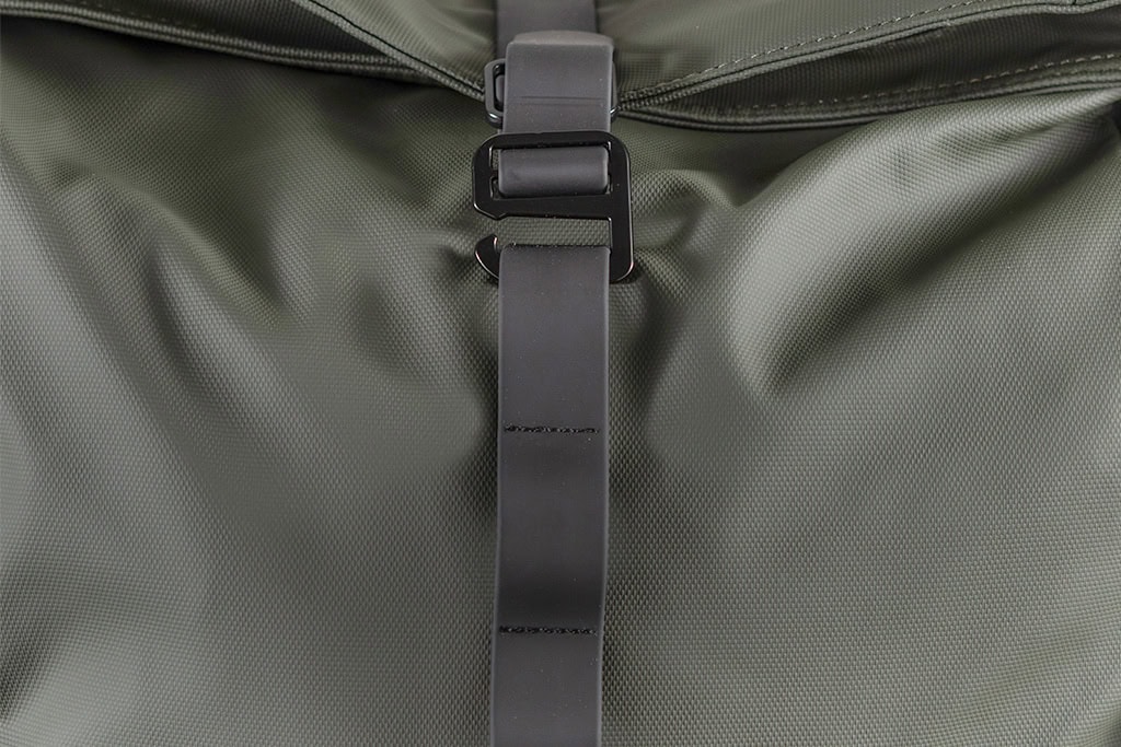 Waterproof roll-top rucksack / Dry bag, 39 litres / Olive green