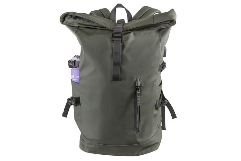 Sac à dos étanche à fermeture enroulable / Dry Bag de 39 L / Vert olive 15 Dry Bag 39 Metal Badge